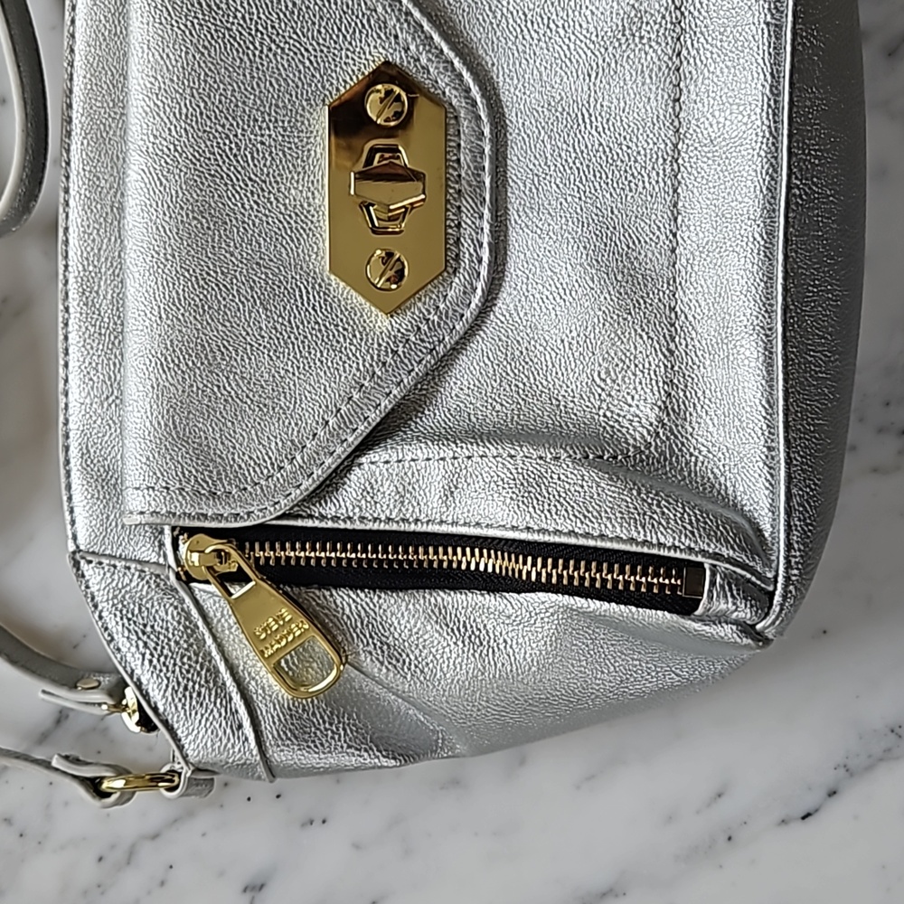 🌻HP🌻Steve Madden Crossbody Bag - Picture 3 of 9